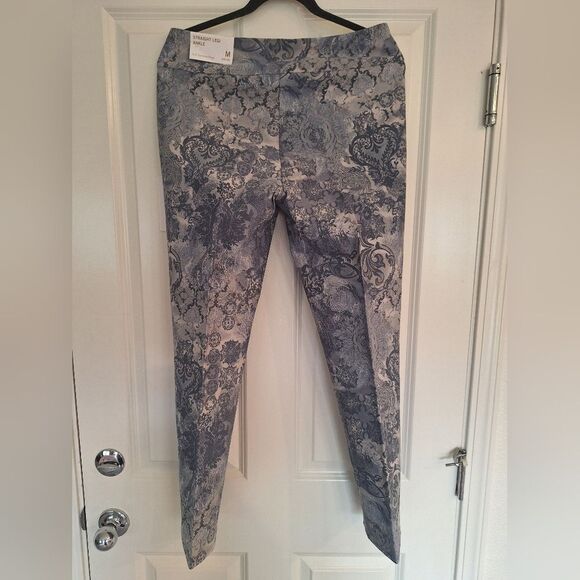 Soft Surroundings Elegant Blue Patterned Women's Crop  Pants Size M - Picture 3 of 9